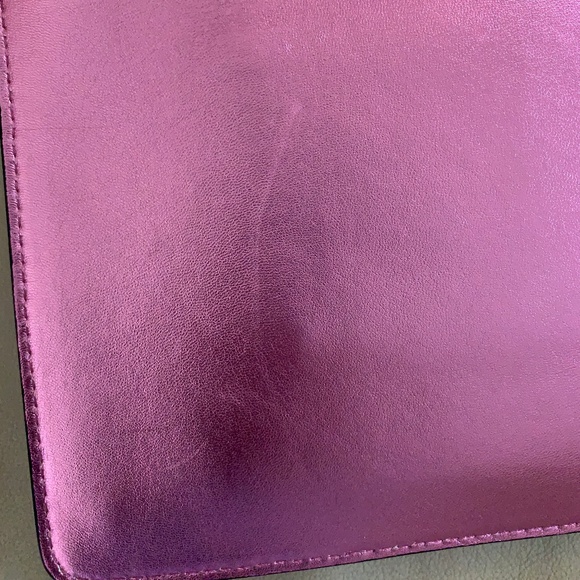 MOSCHINO Logo-Plaque Leather Clutch - Picture 15 of 16